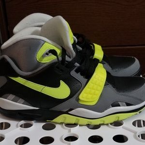 Nike Air Cross Trainers